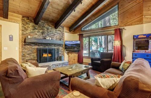 Tahoe Paradise House | Willow's Hideaway - Pet Friendly Cozy Cabin