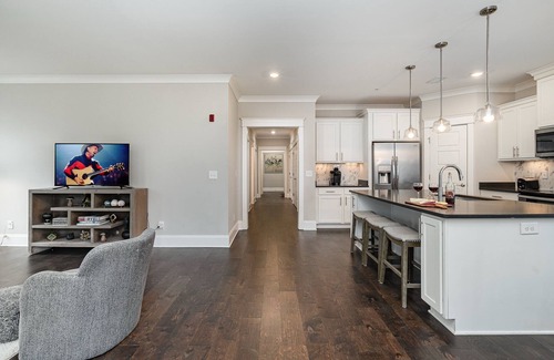 West End Cottage | Willow-walk to Centennial Park-5 Mins to Broadway