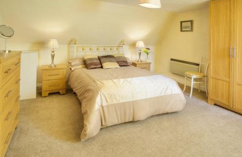 Hawick House | Willowherb and Foxglove Cottages Hawick