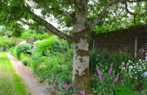 Minane Bridge Bed & Breakfast | Willowhill House Bed and Breakfast P43 YK06