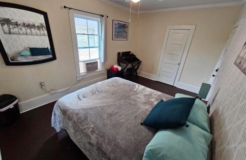 Sunset Park House | Wilmington Classic Next To Downtown