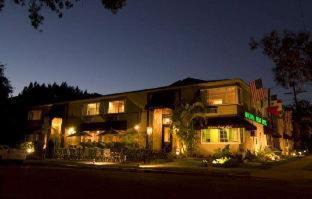 Carthay Circle Hotel | Wilshire Crest Hotel