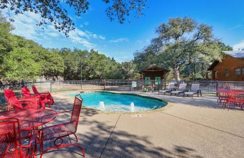 Wimberley House | Wimberley Log Cabins Resort and Suites- Reunion Cabin