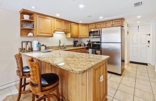 New Smyrna Beach Condo | Win San 2/2 Townhome-Unit A-212