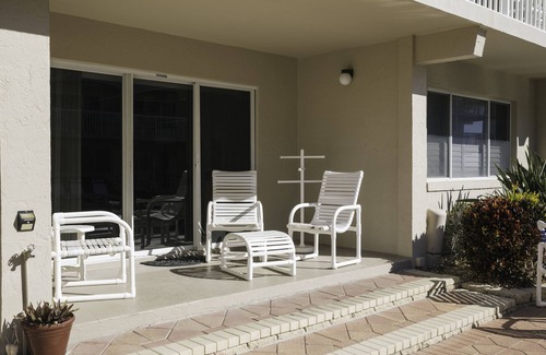 New Smyrna Beach Apartment | Win San C-103 Ocean View 2/2 Ground Floor Unit