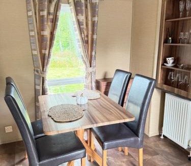 Glenesk Apartment | Winchester 34