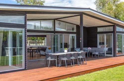 Martinborough House | Wind Down on Esther