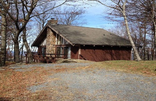 Beech Mountain House | Windameir Ski Lodge On Beech Mountain