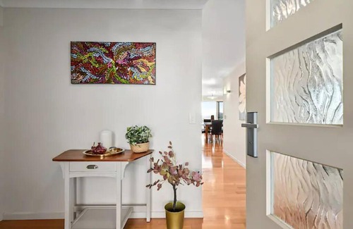St Helens House | Windbourne House The Ultimate Base