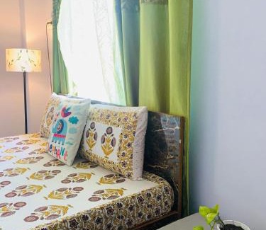 Sualkuchi Apartment | Windchime9