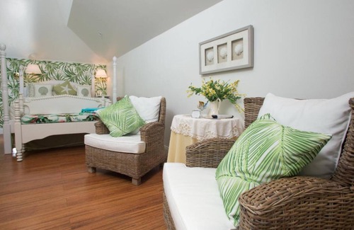 Indialantic By The Sea Bed & Breakfast | Windemere Inn by the Sea
