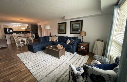 East Kootenay Condo | Windermere Point 2br Lakeview Condo - Invermere