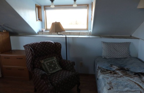 Palmer Bed & Breakfast | Windflower B&B: Charming Neighborhood and Stunning Mountain Views