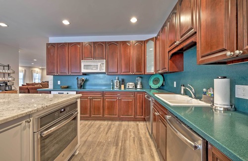 Windham House | 'Windham Manor' on 45 Acres - 5 Mi. to Ski Resort!