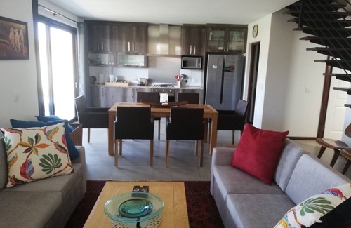 Windhoek House | Windhoek NEW Stunning Central Life Style Apartment