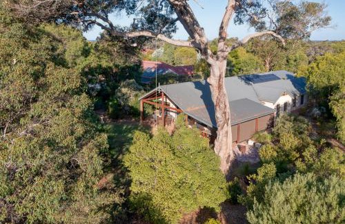 Dunsborough House | Windlemere Getaway - Rural Living minutes from town