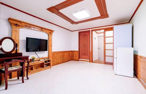 Suwon Apartment | Windmill and light house pension