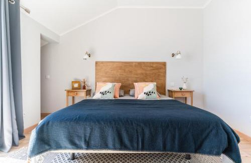 Baiona Apartment | Windmill Escape - Areia Townhouse