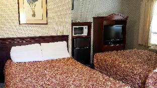 Lynden Hotel | Windmill Inn Lynden