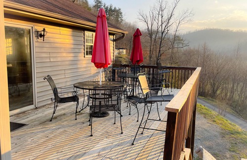 Ashley Oaks House | Windrock Retreat