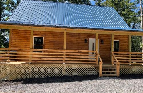 Ashley Oaks House | windrock ridge - Ethan