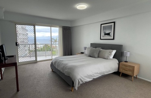 Kings Beach Apartment | Windsong Apartments Caloundra