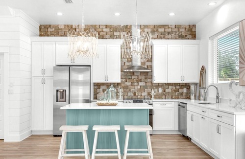 Crystal Beach House | Windsong! New! Sleeps 19! Beach!