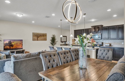 Four Corners House | Windsor at Westside | Paradise Escape near Disney!