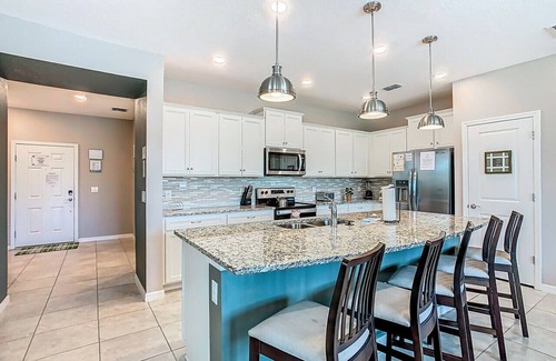 Davenport House | Windsor Island Luxury 5BR Disney Villa with Private Pool