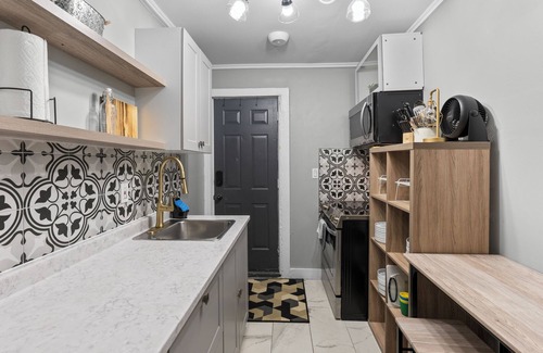 Windsor Apartment | Windsor Manor