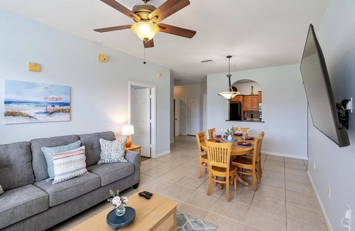 Windsor Palms Condo | Windsor Palms Resort 3-Bedroom Vacation Condo - Includes Resort Clubhouse Amenity Access!