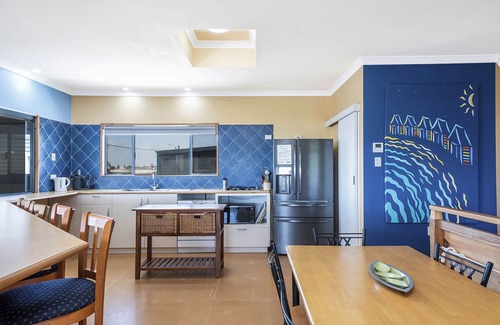 Lancelin Apartment | Windsurfer Beach House