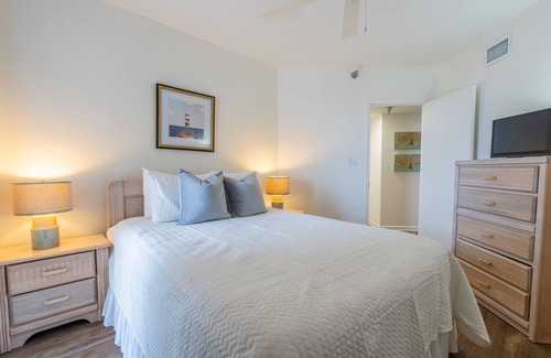 Orange Beach Condo | Windward Pointe 205 | Newly Remodeled Direct Beachfront