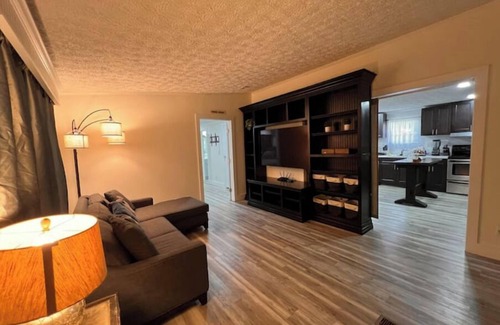 Marietta House | Windy Hill Hideawaynn
