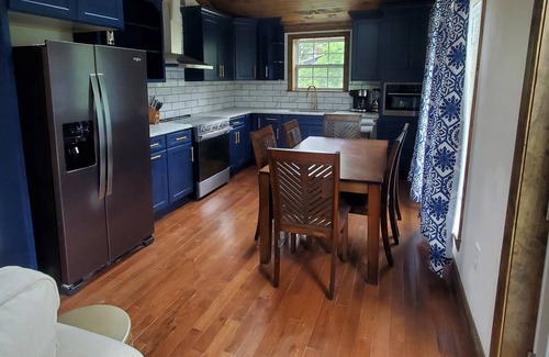 The Plains Apartment | Wine and Horse Country Rental