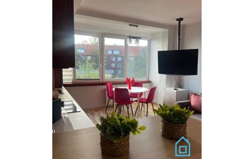 Gdansk Apartment | Wine Apartment 5 min to Old Town Gdańsk