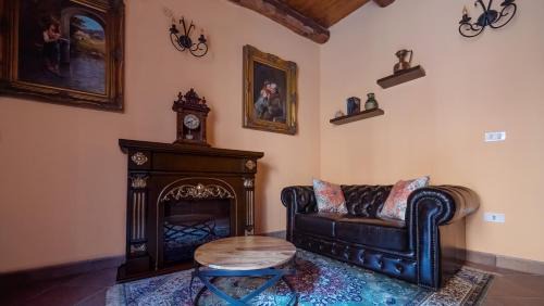 Lake Bracciano Apartment | Wine cave
