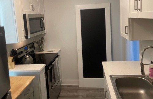 McMinnville Cottage | Wine Cottage in the heart of downtown historic McMinnville