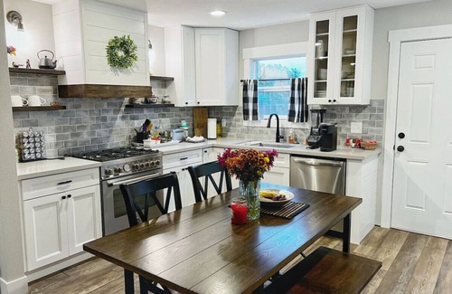 Shorepine Village House | Wine Country Escape: Walk to Downtown 3rd Street