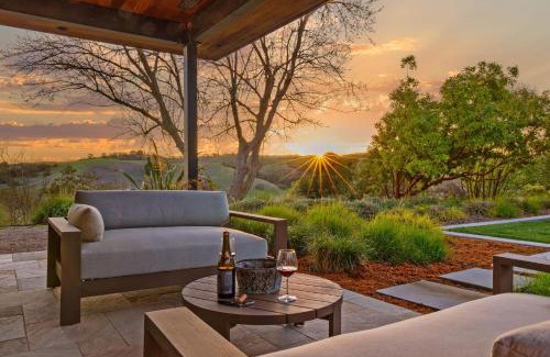 Paso Robles House | Wine Country Estate w Pool Hot Tub The Residence at Truss Wines by AvantStay