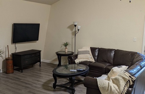 Placerville House | Wine country getaway - with tons of extra space.
