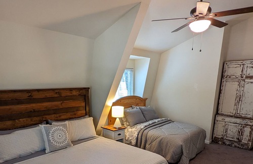Placerville House | Wine country getaway - with tons of extra space.