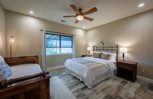 Paso Robles House | Wine Country Home With Pool and Views