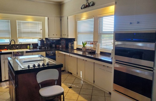 Acampo House | Wine Country Oasis Private Pool & Spa