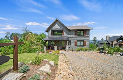 Elk Park House | Wine Down at Eagles Nest
