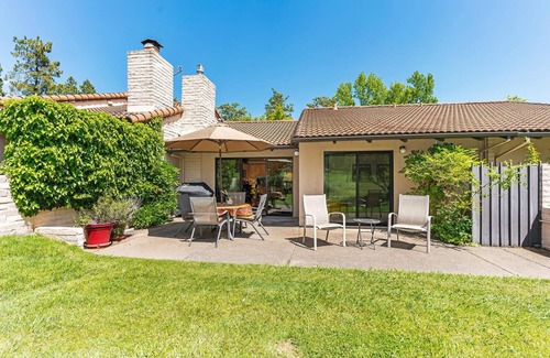 Napa Condo | "Wine Lover's Retreat; A Hidden Gem in Napa Valley"