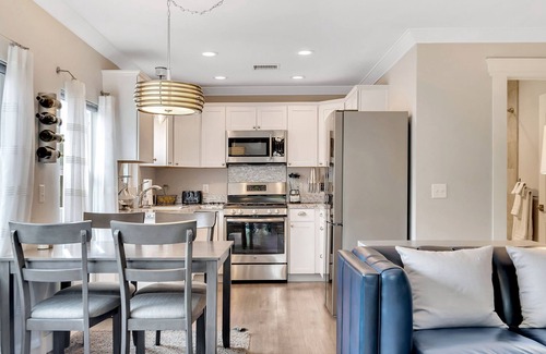 Paso Robles House | WINE & SHINE-The Westside Cottages 2 Bed/1 Bath