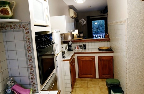 Aniane House | Winegrower's house in a charming village
