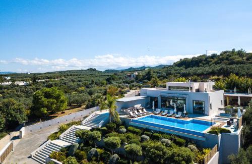 Platanias Town Villa | Winehill Villa