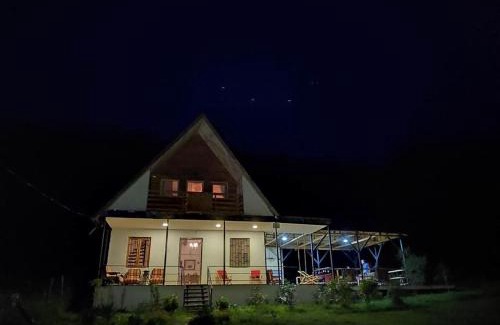 Damchkhreula House | Winery & Brewery - Family Guesthouse "Villa Rbona"